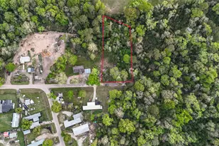 13170 Creekwood Ln, Conroe, TX 77306 - Photo 3