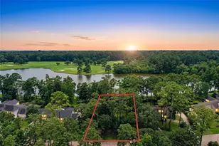 10 Shorelake Dr, Kingwood, TX 77339 - Photo 1