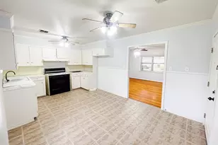 611 Frankie, Wharton, TX 77488 - Photo 5