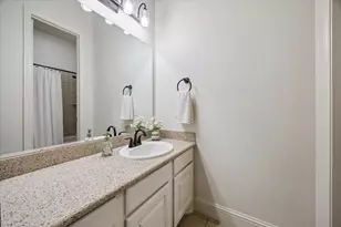 5514 Caspian Falls Ln, Fulshear, TX 77441 - Photo 17