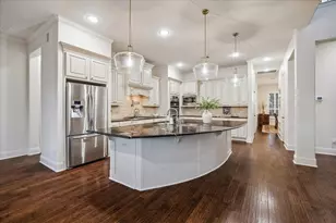 5514 Caspian Falls Ln, Fulshear, TX 77441 - Photo 11