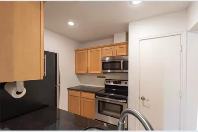 1100 Augusta Drive #76, Houston, TX 77057 - Photo 11