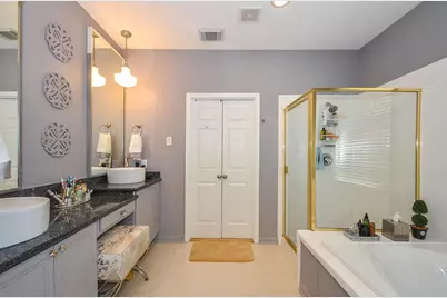 12306 S Shadow Cove Dr, Houston, TX 77082 - Photo 21