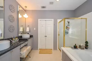 12306 S Shadow Cove Dr, Houston, TX 77082 - Photo 21