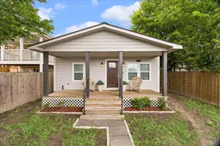 216 E 32nd St, Houston, TX 77018 - Photo 1