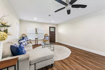 216 E 32nd Street, Houston, TX 77018 - Photo 13