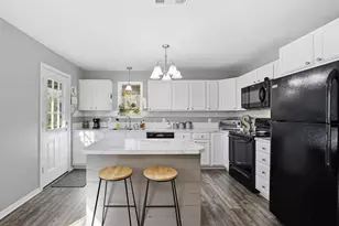 410 Hillcrest St, Lumberton, TX 77657 - Photo 19