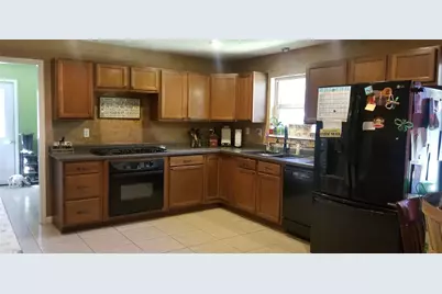 27491 Lantern Lane, New Caney, TX 77357 - Photo 9