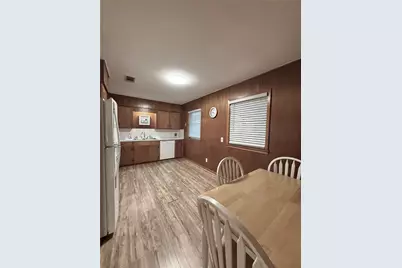 310 Ida Circle, Vidor, TX 77662 - Photo 9