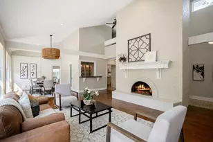 1306 Riverview Ct, Houston, TX 77077 - Photo 3