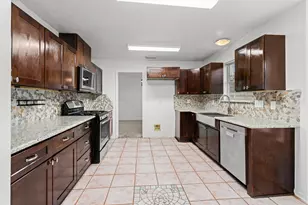 5619 Roserock Ln, Spring, TX 77379 - Photo 13
