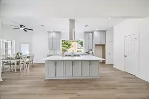 3303 Vista Lake Dr, Sugar Land, TX 77478 - Photo 1