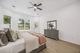 3303 Vista Lake Dr, Sugar Land, TX 77478 - Photo 13