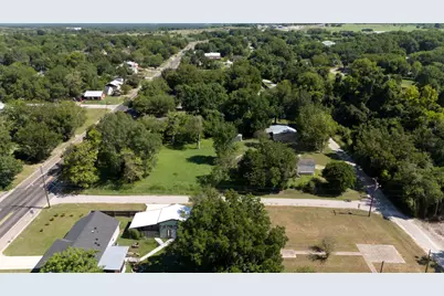 904 Piedmont Drive, Navasota, TX 77868 - Photo 9
