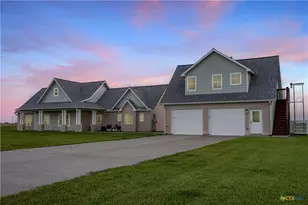 105 Redfish Dr, Port Lavaca, TX 77979 - Photo 7