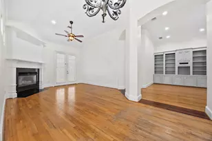 2305 Huntington Dr, Pasadena, TX 77506 - Photo 13