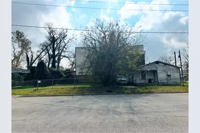 1502 Fairbanks Street, Houston, TX 77009 - Photo 1