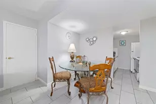 7520 Hornwood Dr 207W, Houston, TX 77036 - Photo 9