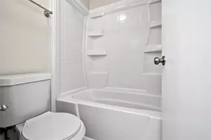 328 S 2nd St, Alvin, TX 77511 - Photo 13