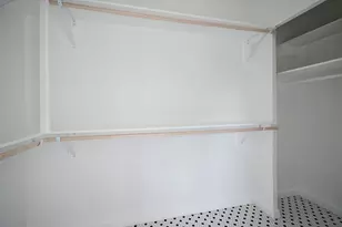 827 Le Green St, Houston, TX 77008 - Photo 15