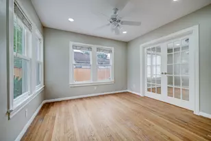827 Le Green St, Houston, TX 77008 - Photo 7