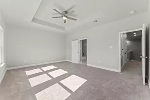 8161 Crestview Dr, Houston, TX 77028 - Photo 13