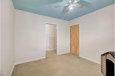 2000 E Fayle Street, Baytown, TX 77520 - Photo 23