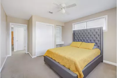 2000 E Fayle Street, Baytown, TX 77520 - Photo 19