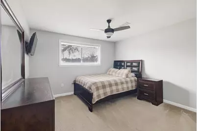 2000 E Fayle Street, Baytown, TX 77520 - Photo 21