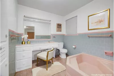 2000 E Fayle Street, Baytown, TX 77520 - Photo 17