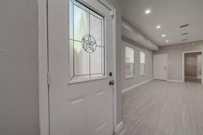 4741 Bricker Street, Houston, TX 77033 - Photo 5