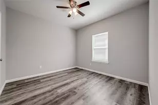 4741 Bricker St, Houston, TX 77033 - Photo 23