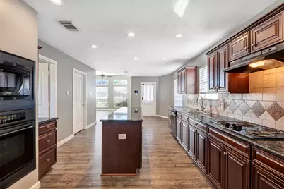 11514 Tara Place, Pearland, TX 77584 - Photo 5