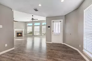 11514 Tara Pl, Pearland, TX 77584 - Photo 9