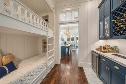 2622 E Seaside Drive, Galveston, TX 77550 - Photo 17