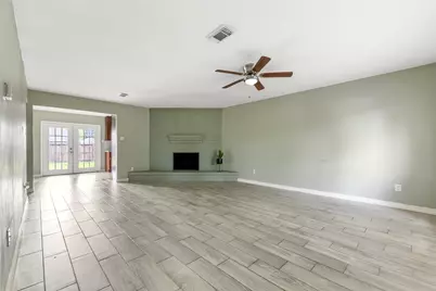 7427 Londres Drive, Houston, TX 77083 - Photo 3