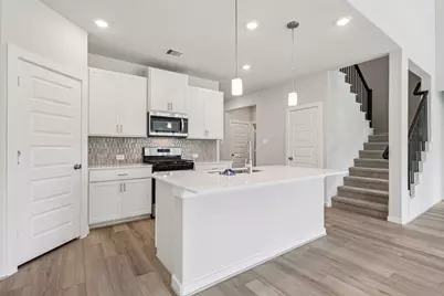 5403 Kingdom Heights Boulevard, Rosenberg, TX 77471 - Photo 9