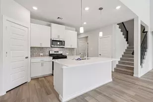 5403 Kingdom Heights Blvd, Rosenberg, TX 77471 - Photo 9