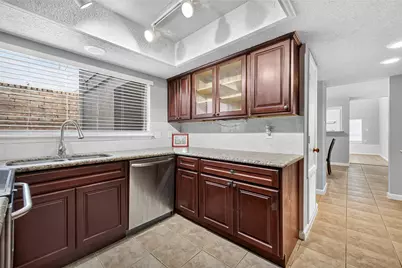 880 Tully Road #44, Houston, TX 77079 - Photo 21