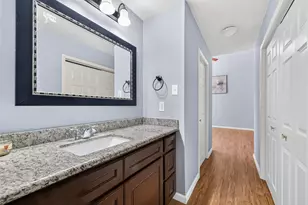 880 Tully Rd, Houston, TX 77079 - Photo 29