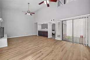 880 Tully Rd, Houston, TX 77079 - Photo 13