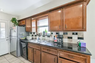 22106 Meadowgate Dr, Spring, TX 77373 - Photo 15