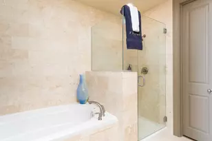 7 Riverway, Houston, TX 77056 - Photo 5