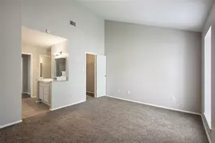 8704 Victorian Village Dr, Houston, TX 77071 - Photo 15