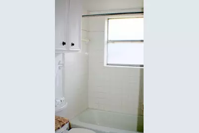 16338 Brinkwood Drive, Houston, TX 77090 - Photo 27