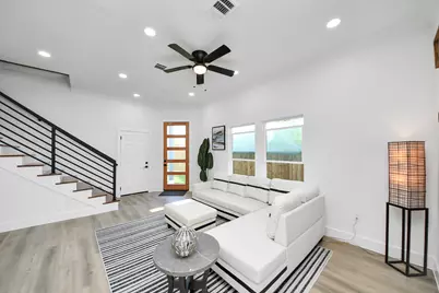 9307 Jutland Road, Houston, TX 77033 - Photo 3