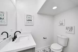 9307 Jutland Rd, Houston, TX 77033 - Photo 13