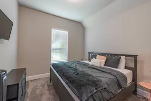 8518 Catlina Manor Ln, Richmond, TX 77407 - Photo 9