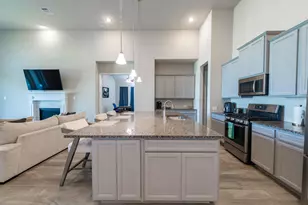 8518 Catlina Manor Ln, Richmond, TX 77407 - Photo 3