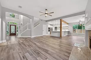 178 Linton Downs Pl, The Woodlands, TX 77382 - Photo 9